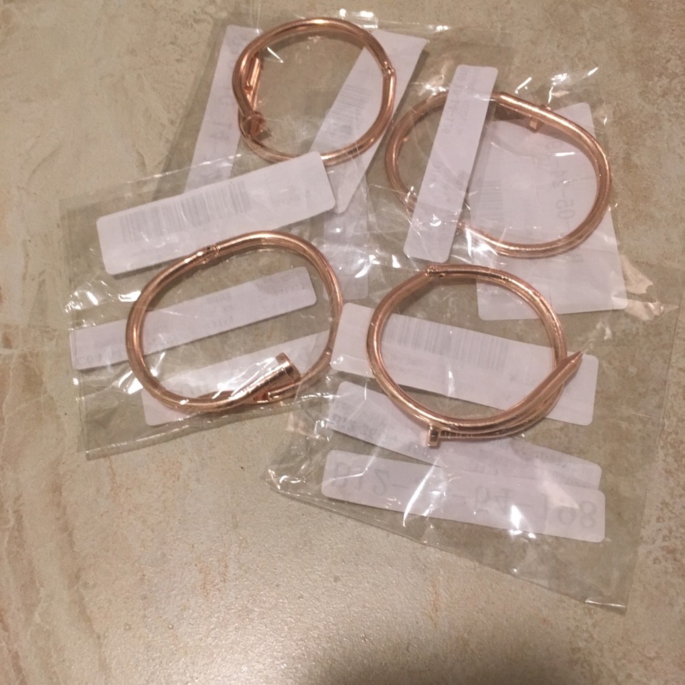 ⚡️Cuff bangles⚡️ - Picture 6 of 6